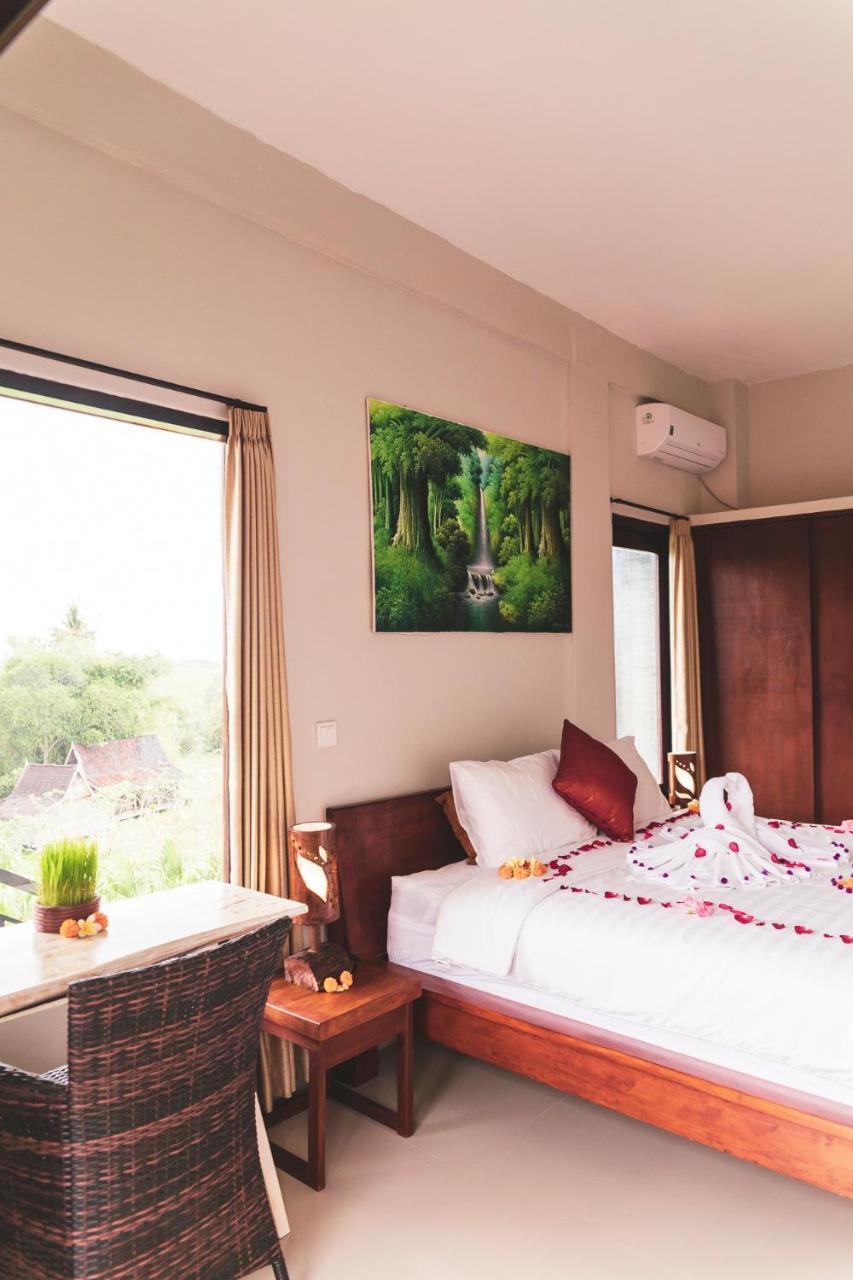 Umah Tikari Guesthouse Canggu  Exterior photo